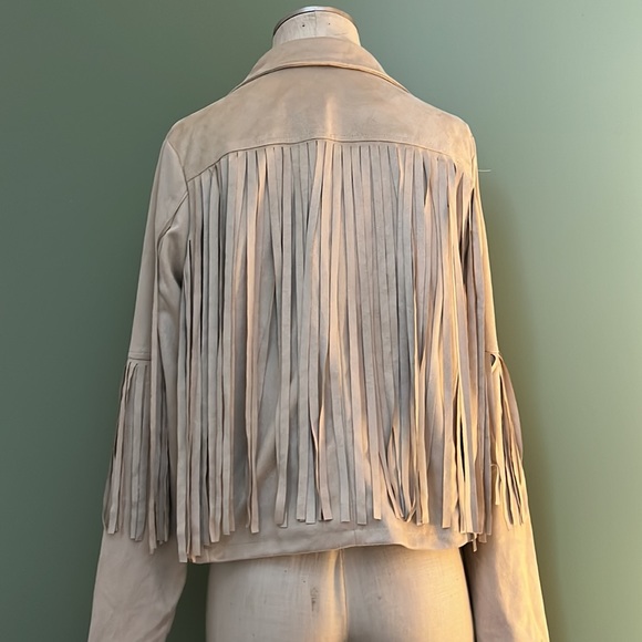 Fringe jacket - Picture 3 of 5